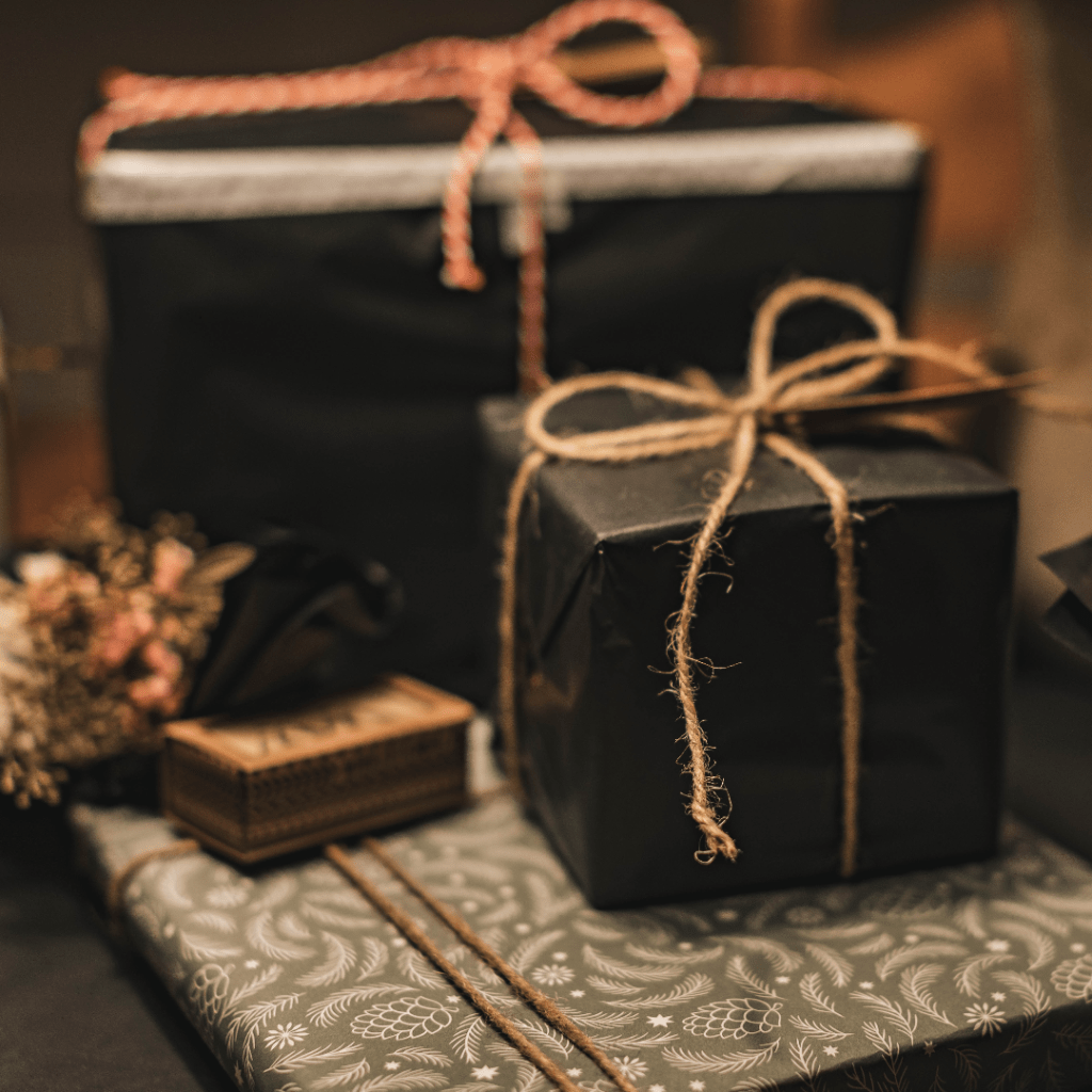 Max Borges Agency’s 2022 Holiday Gift Guide Coverage Highlight Reel
